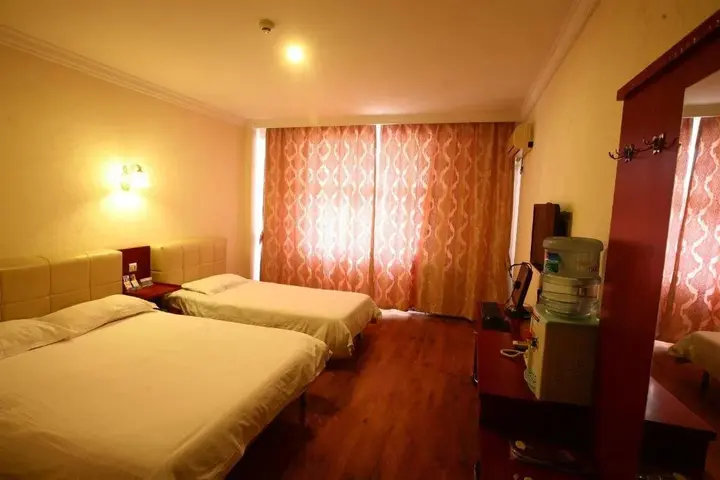 Шицзячжуан: Tianyuan Business Hotel Shijiazhuang South Pingan Street