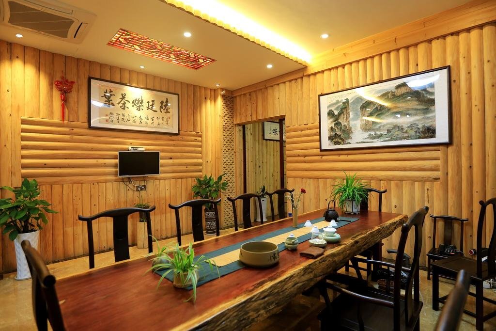 Наньпин: Jinwa Inn