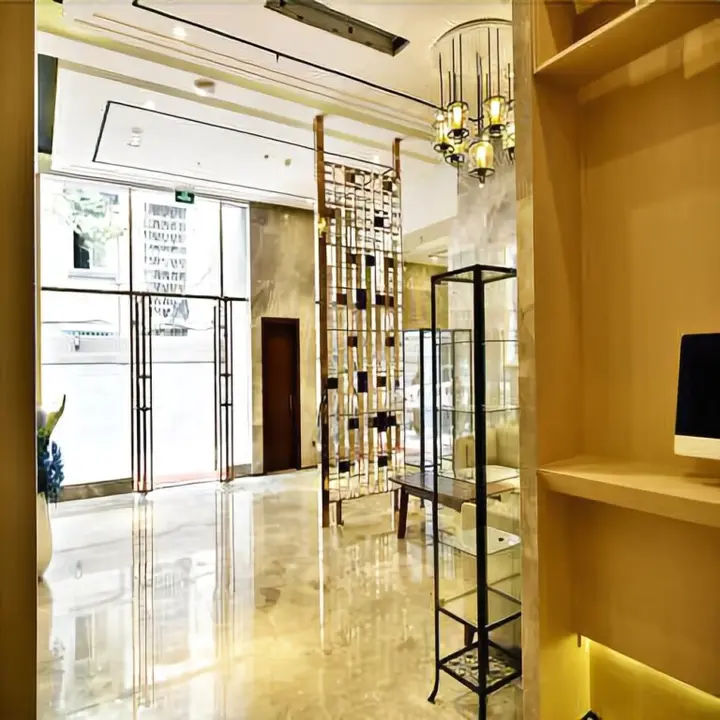 Чэнду: Yitel Chengdu Chunxi Road