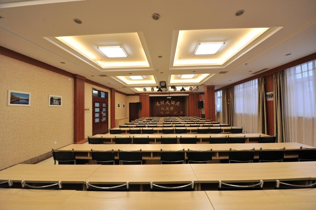 Циньхуандао: Beidaihe Deyuan Hotel