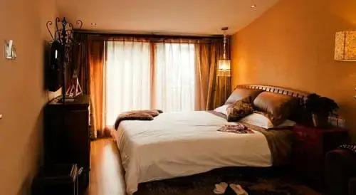 Ханчжоу: Redwood Inn
