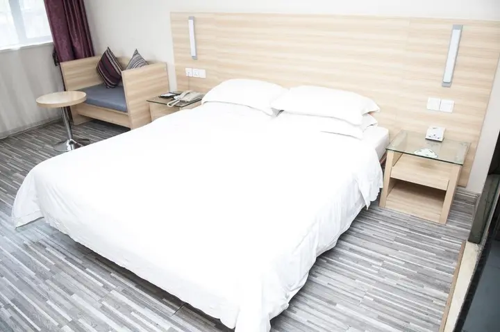 Ухань: City Convenient Chain Hotel Wuhan High Speed Railway Station Branch