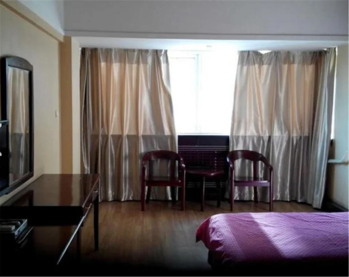 Циньхуандао: Waimao Hotel