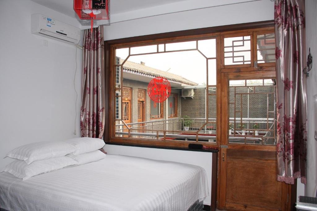 Цзиньчжун: Pingyao Dechangyuan Inn