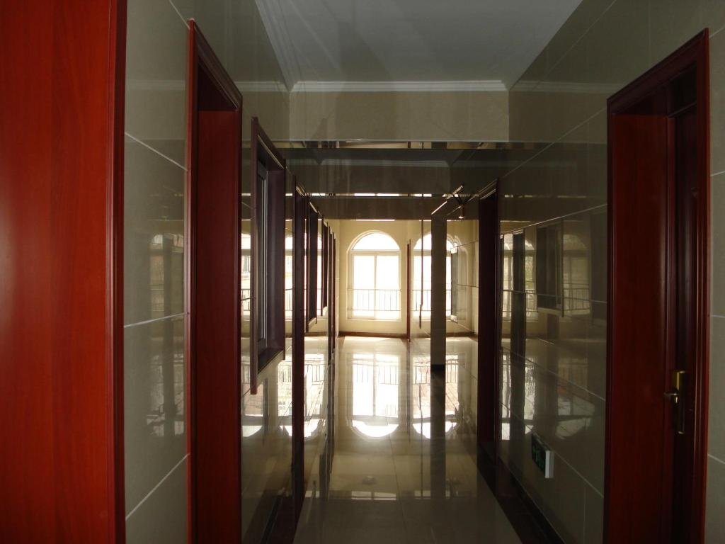 Циньхуандао: Lexuan Inn