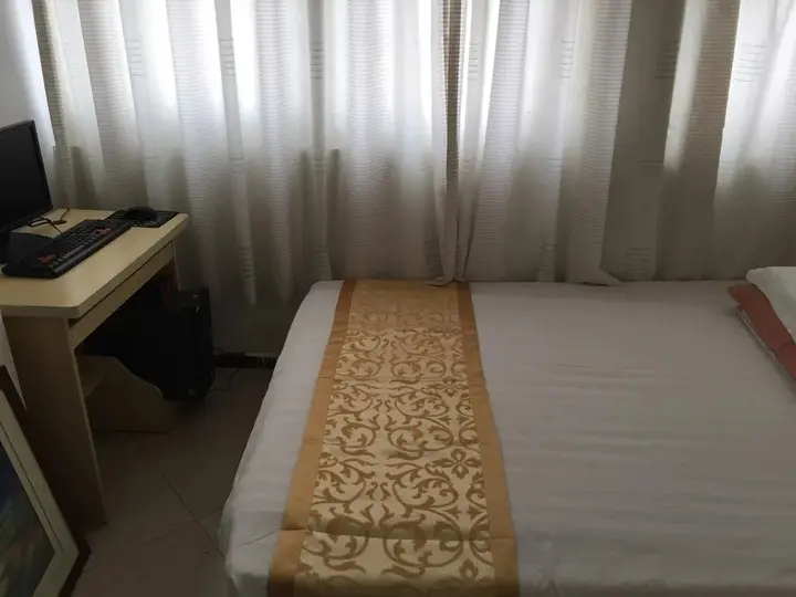 Чжэнчжоу: Yueliangwan Fashion Hostel