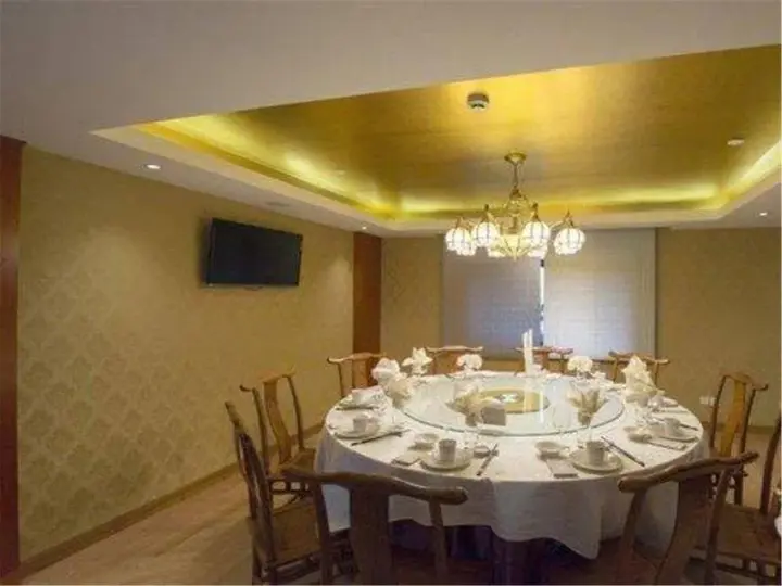 Шанхай: Senjing Hotel