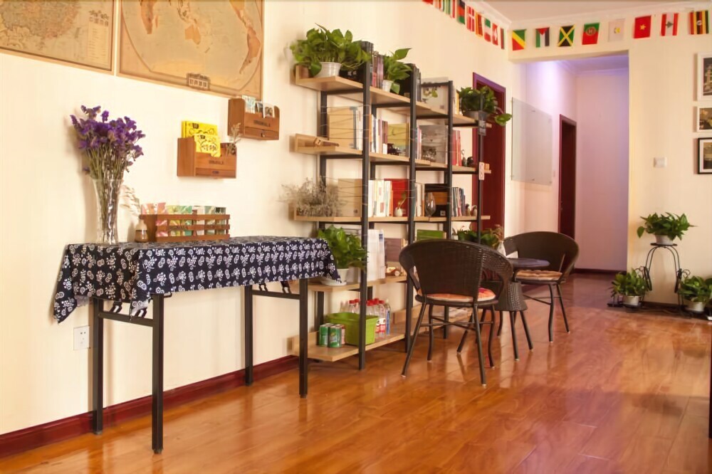 Лоян: Luoyang As Home Youth Hostel