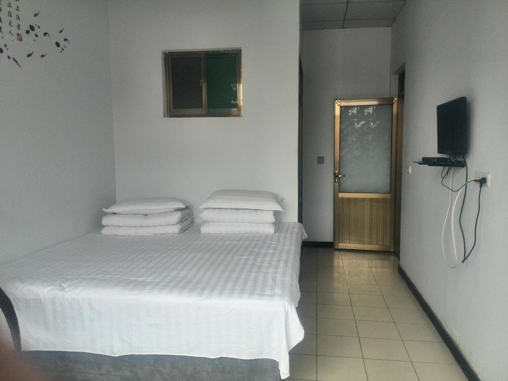 Цзиньчжун: Pingyao Cat's Pawprint Hostel