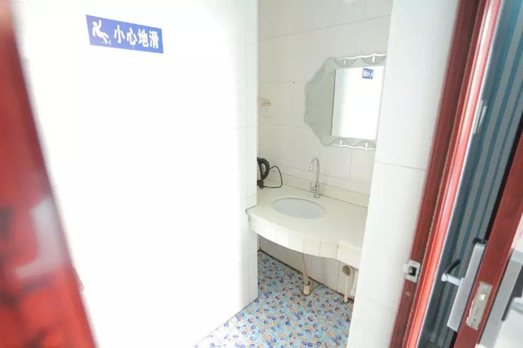 Циньхуандао: Qinhuangdao Beidaihe Wenjiang Hostel