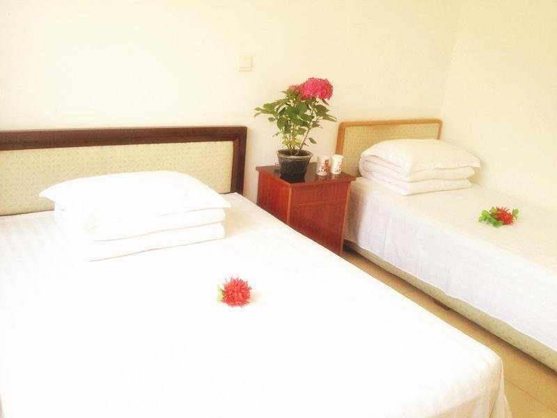 Циньхуандао: Yibin Hotel