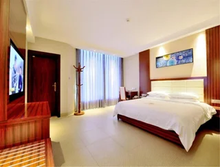 Янгиианг: Yangjiang Dongping Pearl Bay Hotel