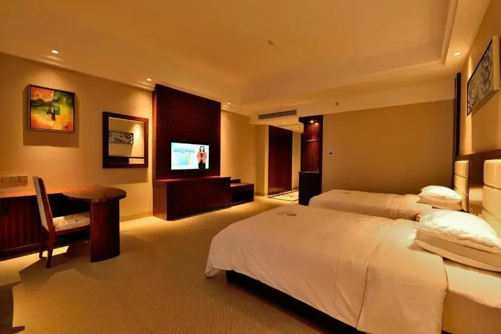 Янгиианг: Yangjiang Dongping Pearl Bay Hotel