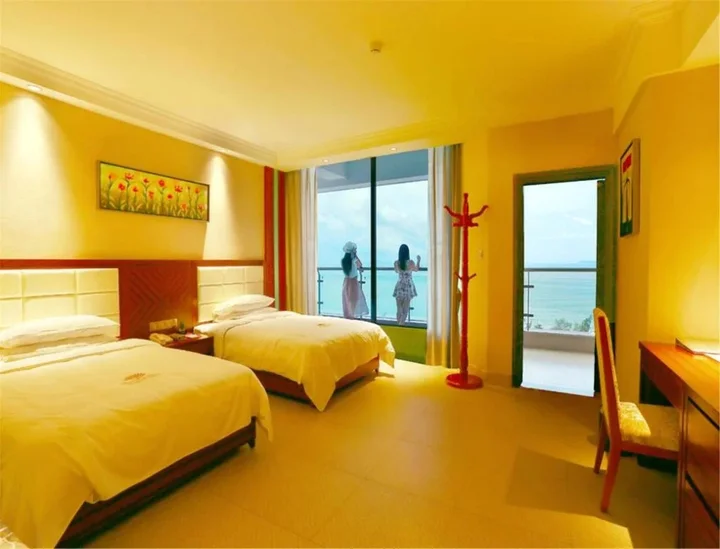 Янгиианг: Yangjiang Dongping Pearl Bay Hotel