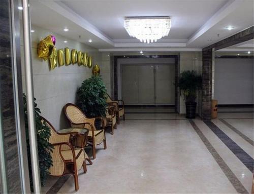 Циньхуандао: Nandaihe Zilanxiangjun Seaview Apartment