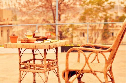 carousel image 0