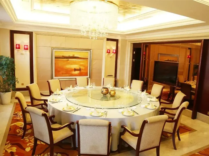 Суцянь: Suqian Canal Jinling Hotel