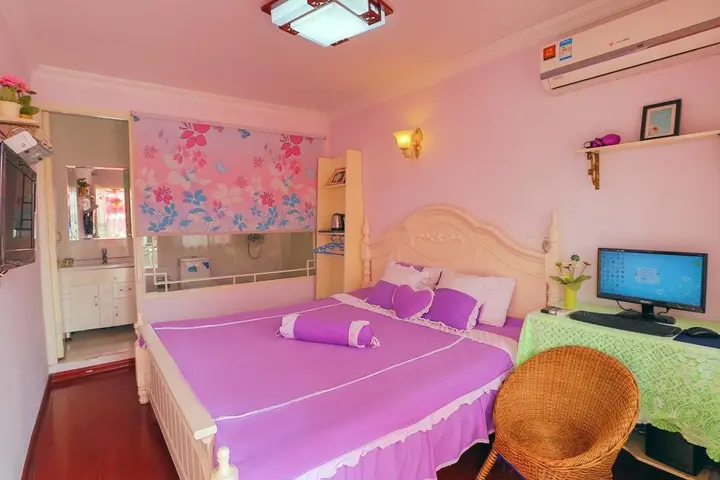 Цзясинь: Ink Painting Impression Xitang Beautiful Garden Hostel