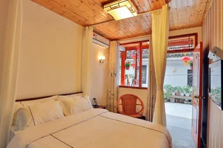 Цзясинь: Ink Painting Impression Xitang Beautiful Garden Hostel