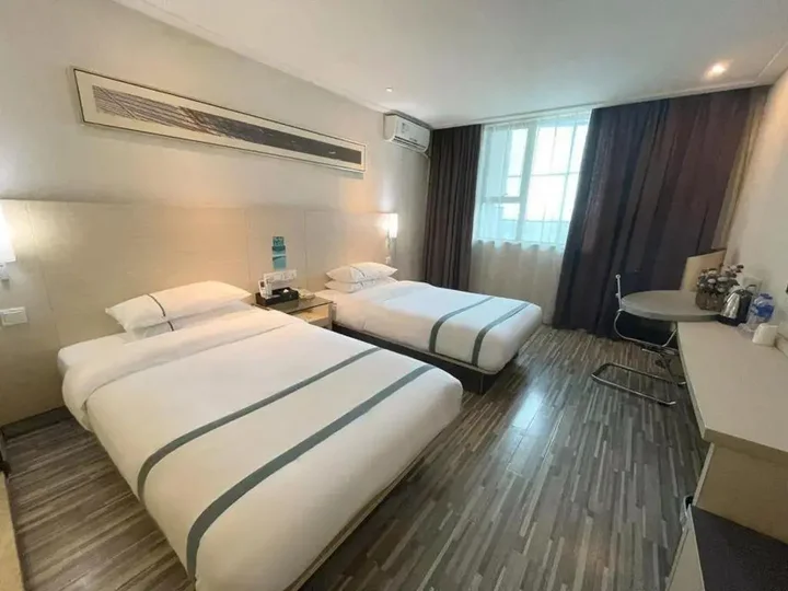 Laibin: City Comfort Inn Laibin Liulai