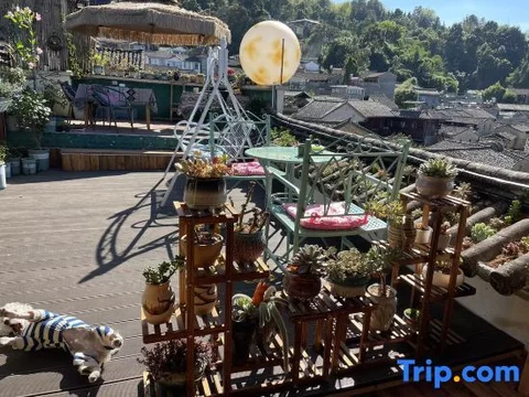 Баошань: Floral Hotel·Our Yard Hotel（tengchong）