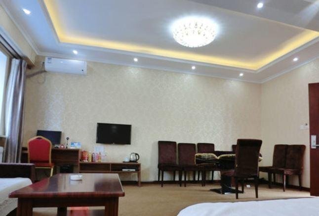Хулун-Буир: Hulunbuir Longchen Inn