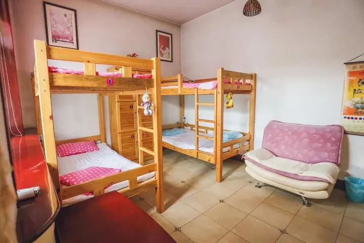 Цзиньчжун: Xindeqing Youth Hostel