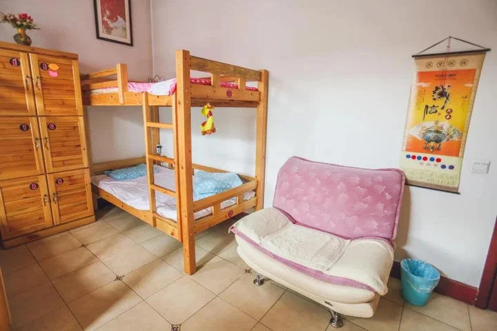 Цзиньчжун: Xindeqing Youth Hostel