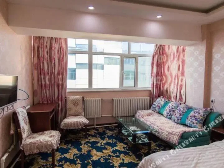 Хулун-Буир: Hulunbuir Weifa Inn