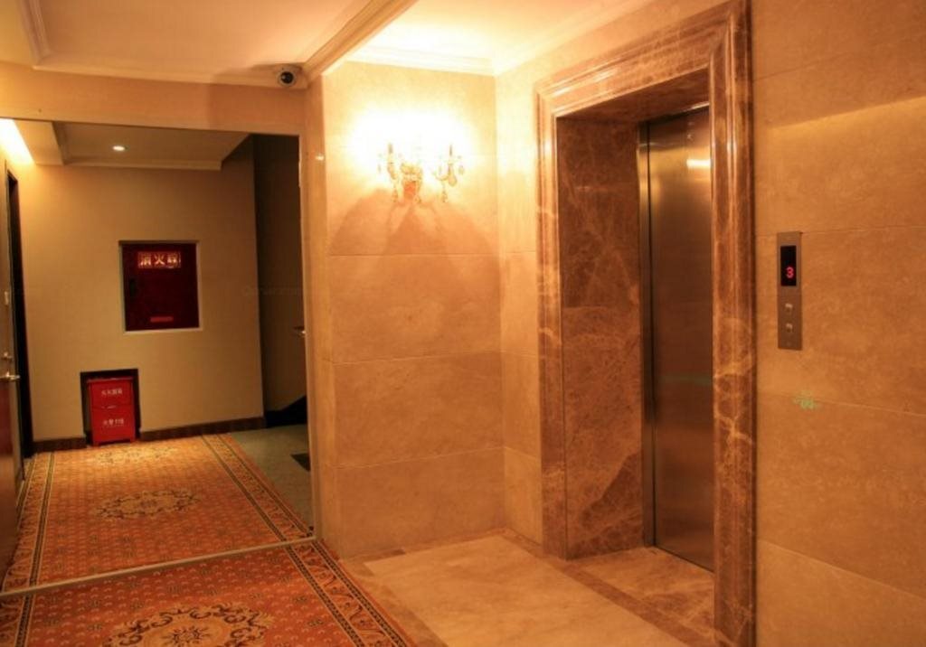 Линжи: Nyingchi Minghai Hotel