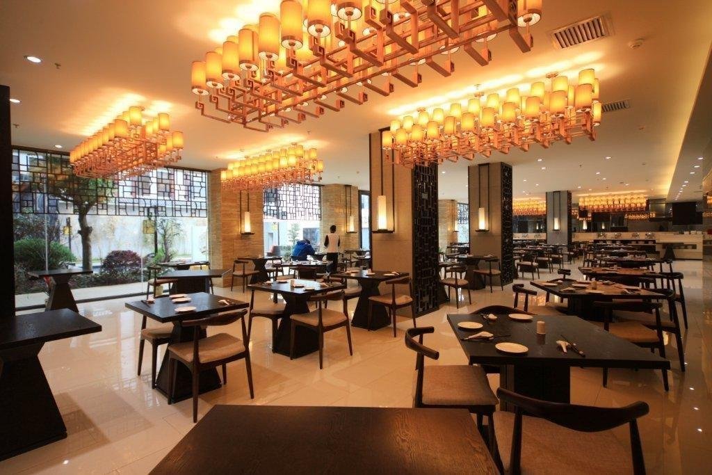 Oriental Xuanyi Holiday Hotel — фото 3
