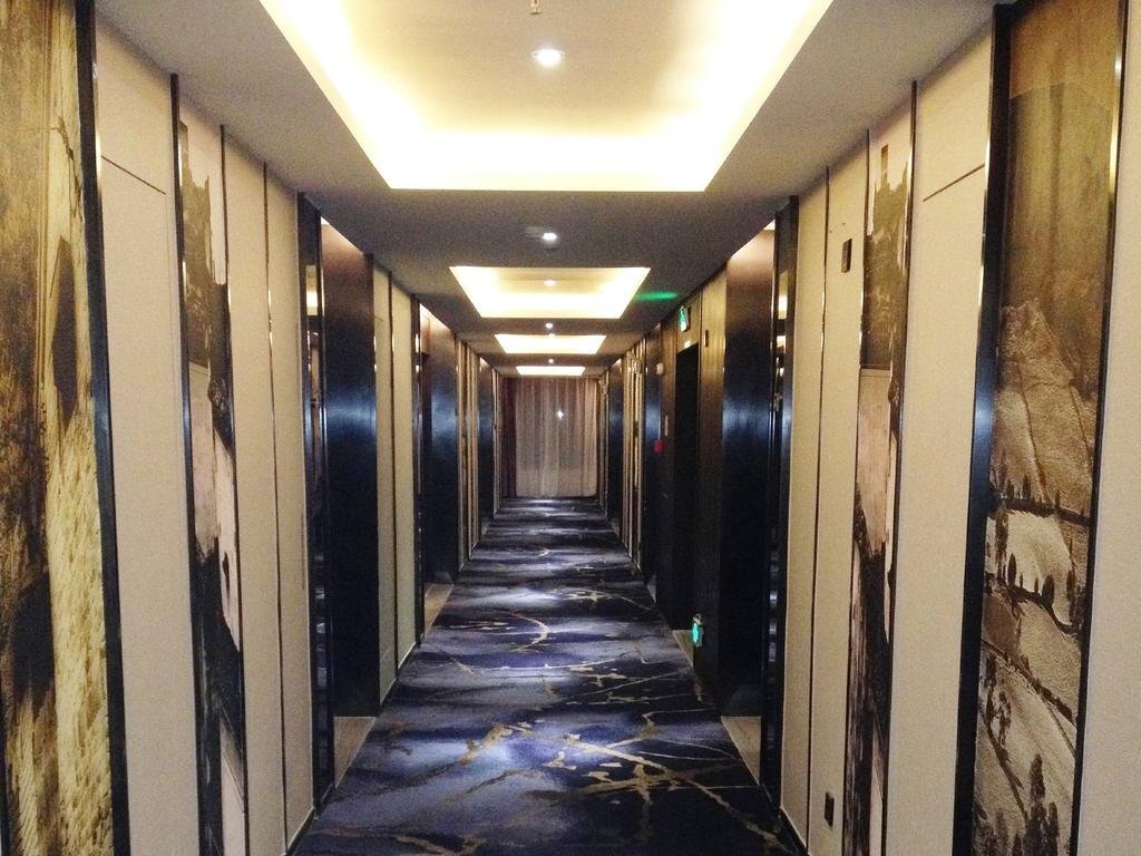 Oriental Xuanyi Holiday Hotel — фото 4