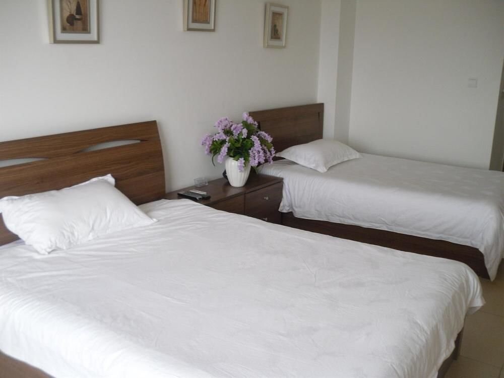 Цзинхун: Huihua Gongyu Hotel