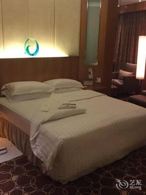 Yangzhou Dongfang Aogu Siting Hotel — фото 4