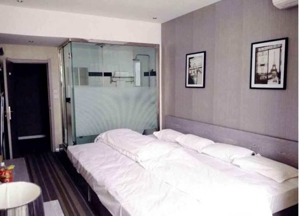 Фусинь: Fuxin Apple Express Inn