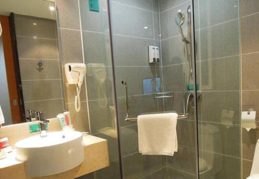 Лючжоу: City Comfort Inn Liuzhou North Station