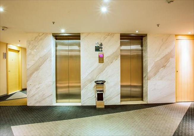Гуйлинь: City Comfort Inn Guilin Zhongxin Square Guihu
