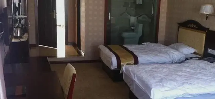 Цзинхун: Xishuangbanna Zhongrui Business Hotel