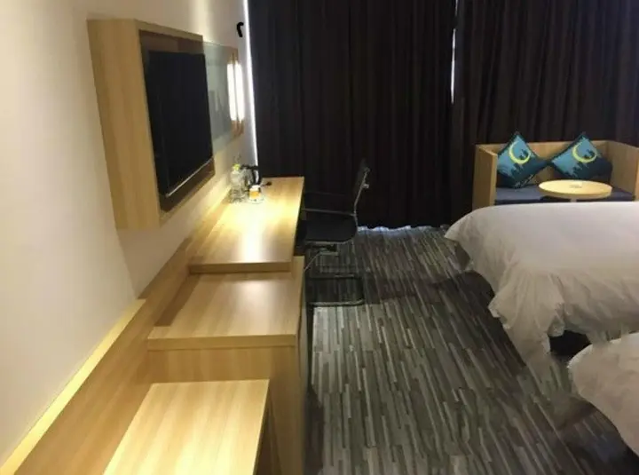 Ухань: City Comfort Inn Wuhan Huangpi