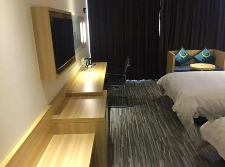 Ухань: City Comfort Inn Wuhan Huangpi