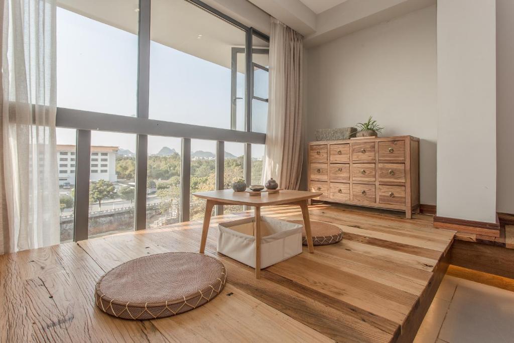 Гуйлинь: Zen Tea House Guilin Seven Stars Park