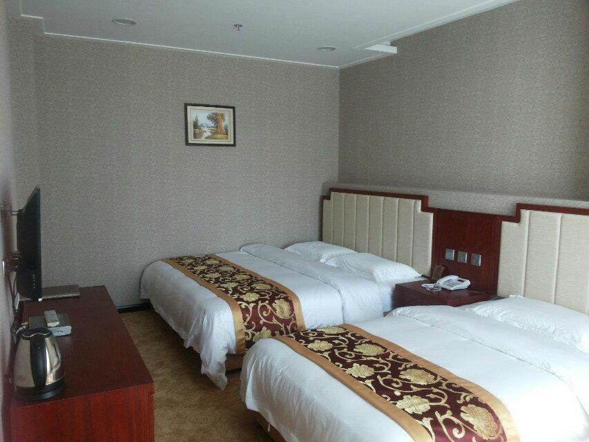 Хулун-Буир: Jinxiuyuan Hotel