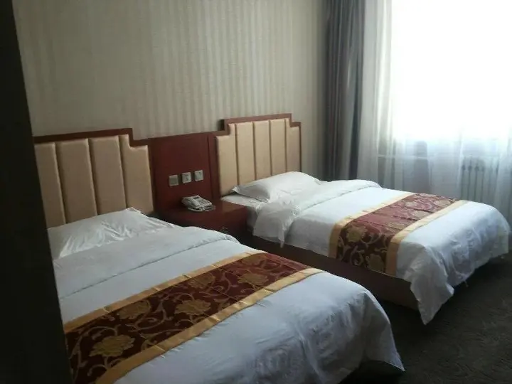 Хулун-Буир: Jinxiuyuan Hotel
