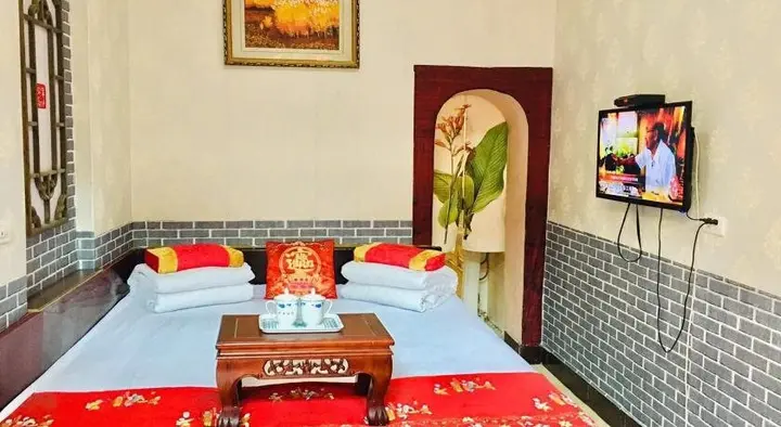 Цзиньчжун: Taoranju Inn