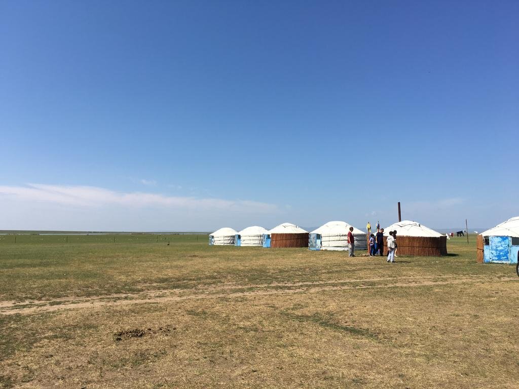 Хулун-Буир: Sanjiaodi Inn