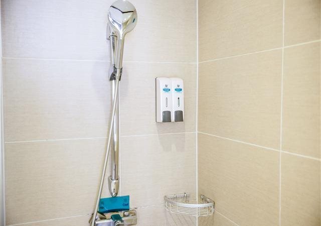 Бэйхай: City Comfort Inn Beihai RT-Mart High Speed Railway Station