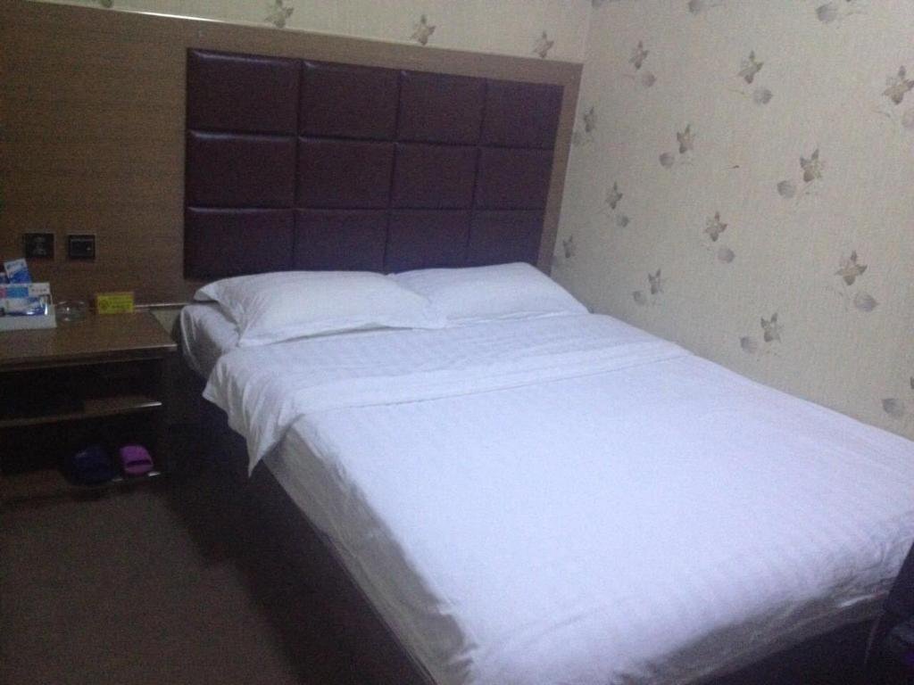 Хулун-Буир: Tianhua Express Hotel