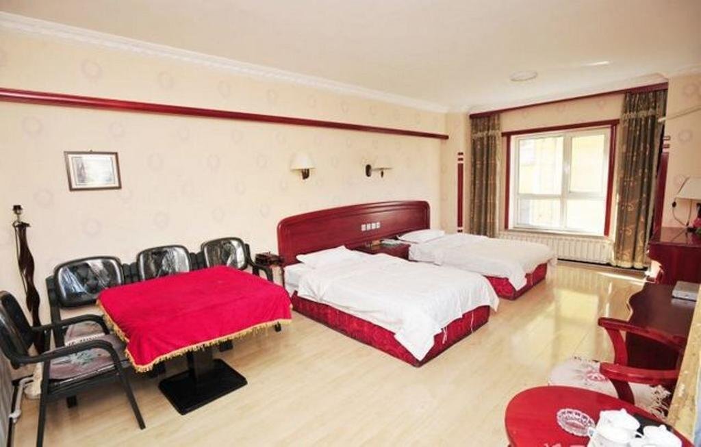 Хулун-Буир: Tianhong Business Hotel