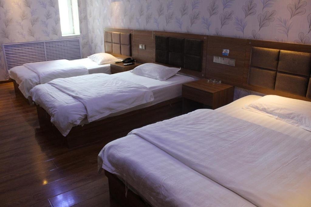 Хулун-Буир: Fucheng Guest House