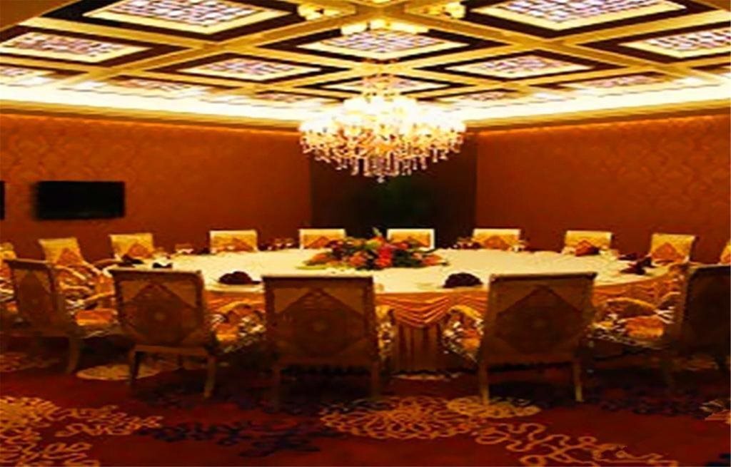 Пекин: BeiJing jinziyin business hotel